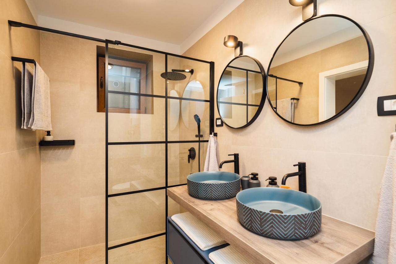 Amfora Maris Apartment Split Bagian luar foto