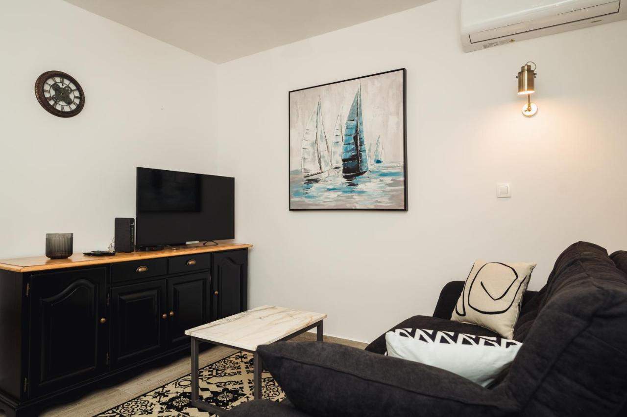 Amfora Maris Apartment Split Bagian luar foto